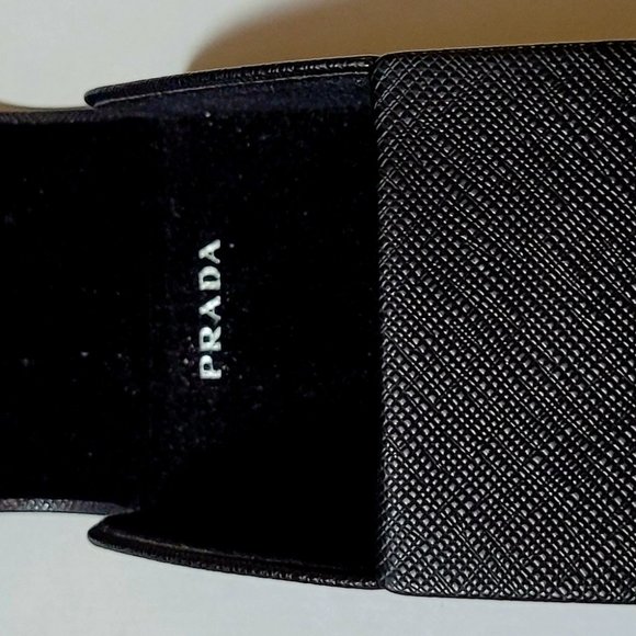 BRAND NEW / NEVER WORN Prada Sunglasses - Picture 2 of 5